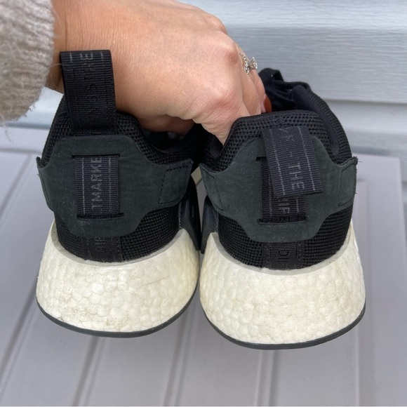 Adidas NMD R2 Core Black Sneakers Size 11.5 Men’s Lace Up Style White Outsole main image 9